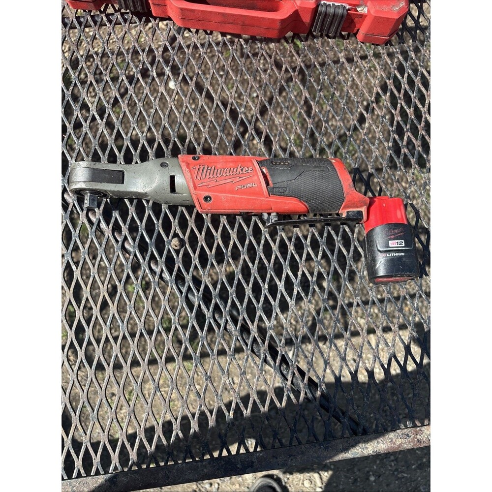 Milwaukee Tools 2557-20 M12 FUEL 3/8" Brushless Ratchet with Untested Battery